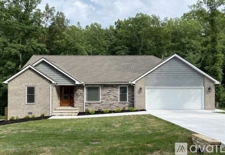 108 Lechmere Drive 3 Beds Single Family Home for Rent - Photo gallery 1