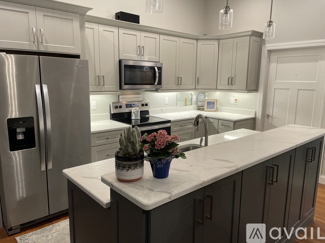 108 Lechmere Drive 3 Beds Single Family Home for Rent - Photo gallery 5