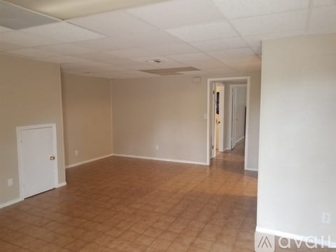 300 E Champion Street 2 Beds Apartment for Rent
