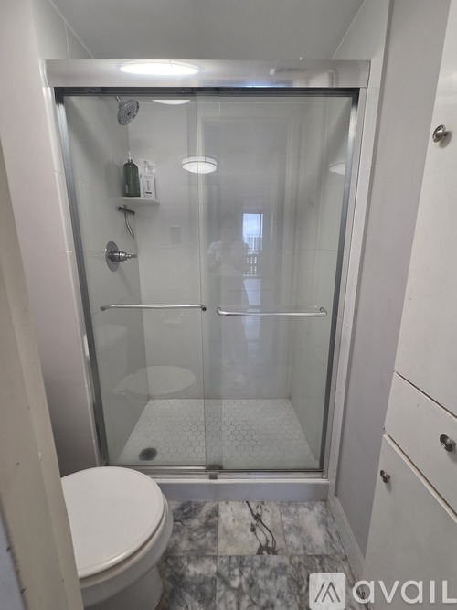 2016 Main Street 2 Beds Condo for Rent - Photo gallery 3