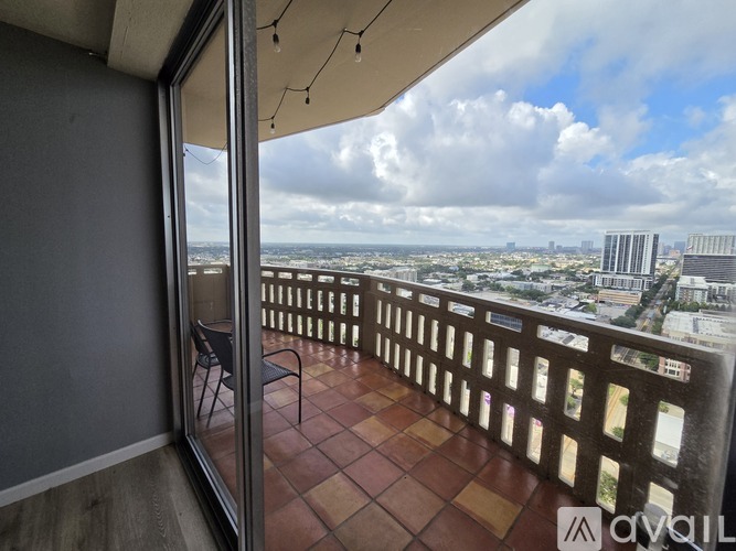 2016 Main Street 2 Beds Condo for Rent - Photo gallery 5