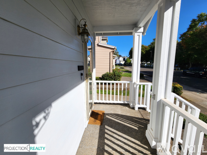 849 NW Forest Creek Dr 3 Beds Single Family Home for Rent - Photo gallery 2