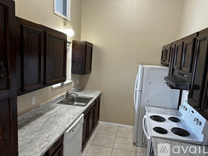2112 Zephyr 2 Beds Apartment for Rent - Photo gallery 2