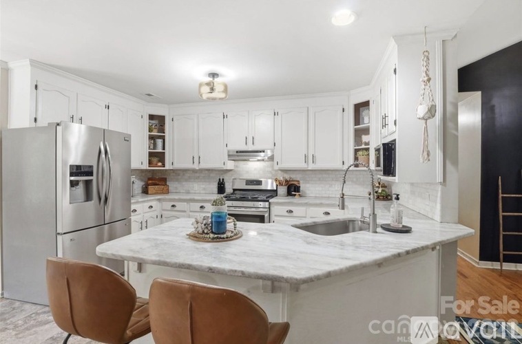 1739 Westbrook Rd 3 Beds Single Family Home for Rent - Photo gallery 5