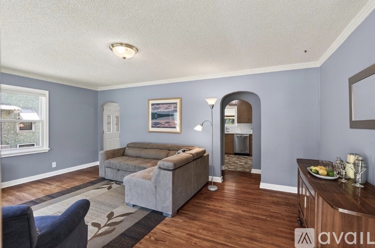 2000 County Road F East 3 Beds Single Family Home for Rent - Photo gallery 5