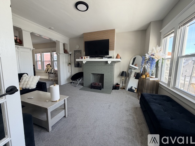 112 Lonsdale Road 3 Beds Apartment for Rent - Photo gallery 4