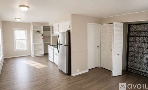 410 Monmouth St Studio Apartment for Rent