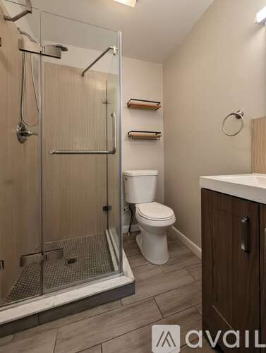 410 Monmouth St Studio Apartment for Rent - Photo gallery 4