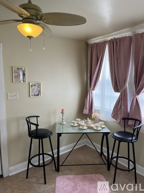 1214 North Johnson Street 4 Beds Single Family Home for Rent - Photo gallery 4