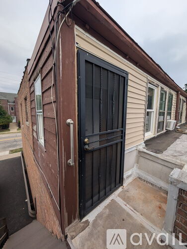 4444 Lawndale Ave 1 Apartment for Rent - Photo gallery 1