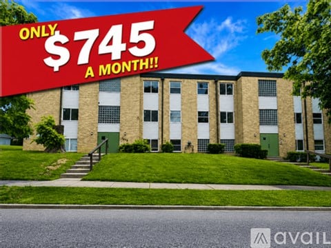 2036 Catalpa Dr. 2 Beds Apartment for Rent