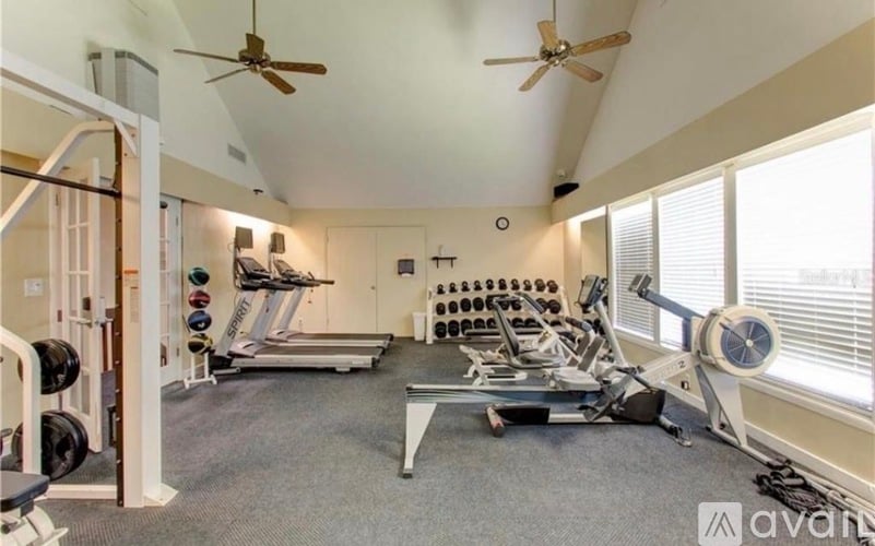 5329 Hansel Avenue 2 Beds Condo for Rent - Photo gallery 5