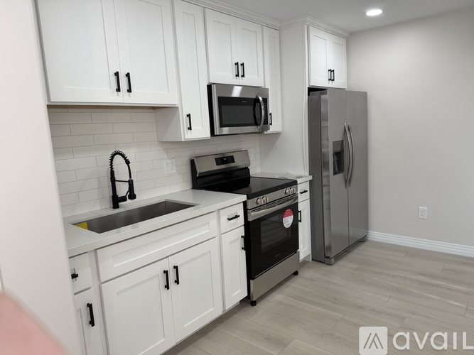 18212 North 43rd Place 1 Apartment for Rent - Photo gallery 3