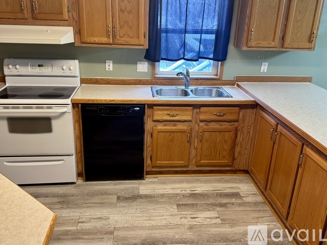 57975 226th St 3 Beds Single Family Home for Rent - Photo gallery 2