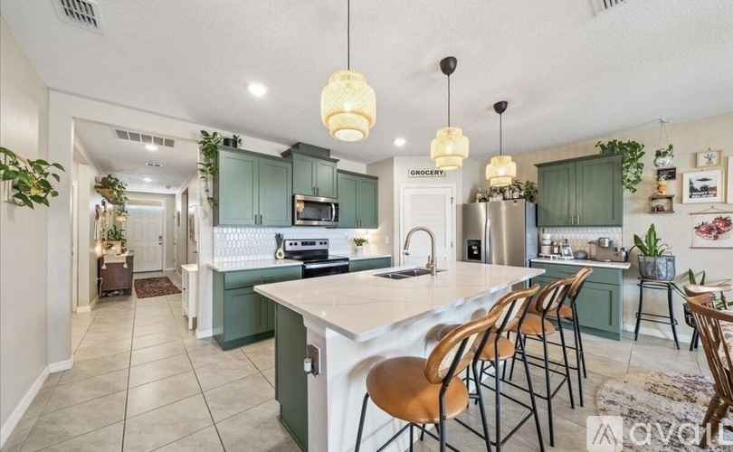 1267 Casey Ave 4 Beds Single Family Home for Rent - Photo gallery 3