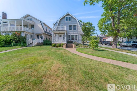 16800 Delaware Ave 2 Beds Apartment for Rent