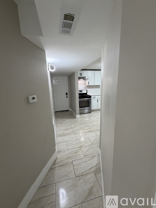7503 64th St 2 Beds Apartment for Rent - Photo gallery 4