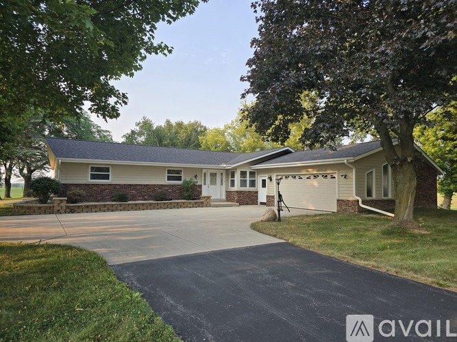 1998 Sherman Road 3 Beds Single Family Home for Rent - Photo gallery 1
