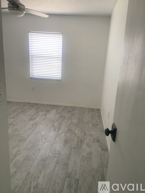 766 Hunt Dr 2 Beds Single Family Home for Rent - Photo gallery 2