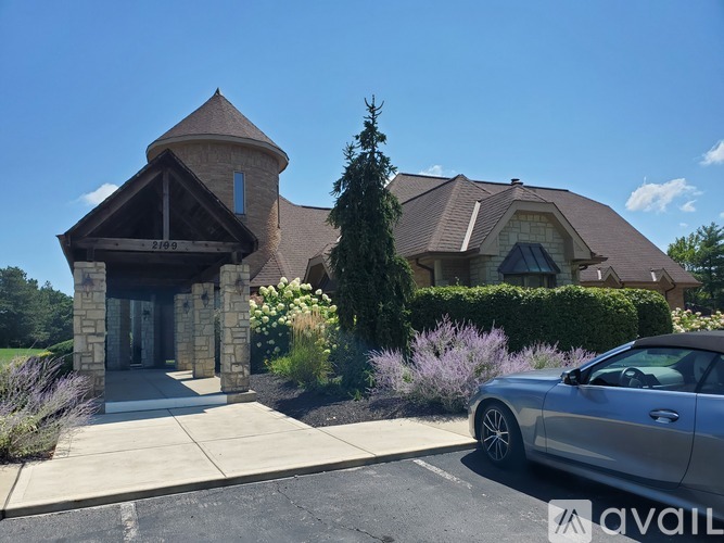 2269 Hedgerow Road 2 Beds Apartment for Rent - Photo gallery 1