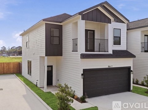 866 Rachel Street Unit E 3 Beds Apartment for Rent