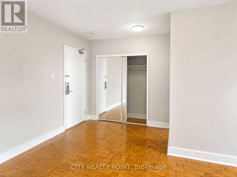 102 - 1291 BAYVIEW AVENUE N Studio Apartment for Rent