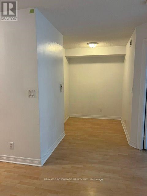 312 - 212 EGLINTON AVENUE E 2 Beds Apartment for Rent