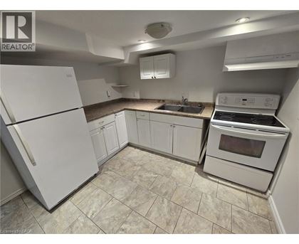 461 VICTORIA Street S Unit# B 1 House for Rent - Photo gallery 4