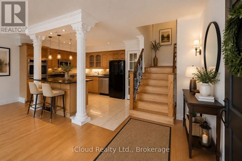 837 - 33 HARBOUR SQUARE 2 Beds Apartment for Rent