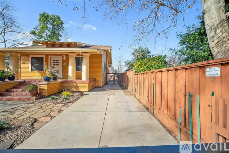 2500 41st St 3 Beds Single Family Home for Rent - Photo gallery 5
