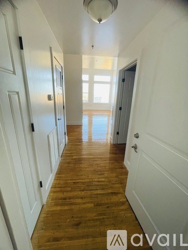 501 S Main St 2 Beds Apartment for Rent