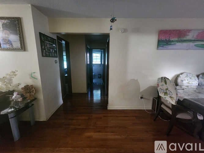 10 Kenaware Avenue 2 Beds Apartment for Rent - Photo gallery 3
