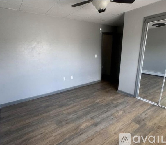413 Stephenson St 3 Beds Apartment for Rent - Photo gallery 5
