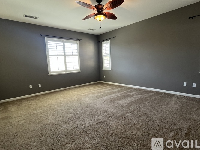 1037 Morning Glory Way 5 Beds Single Family Home for Rent - Photo gallery 5