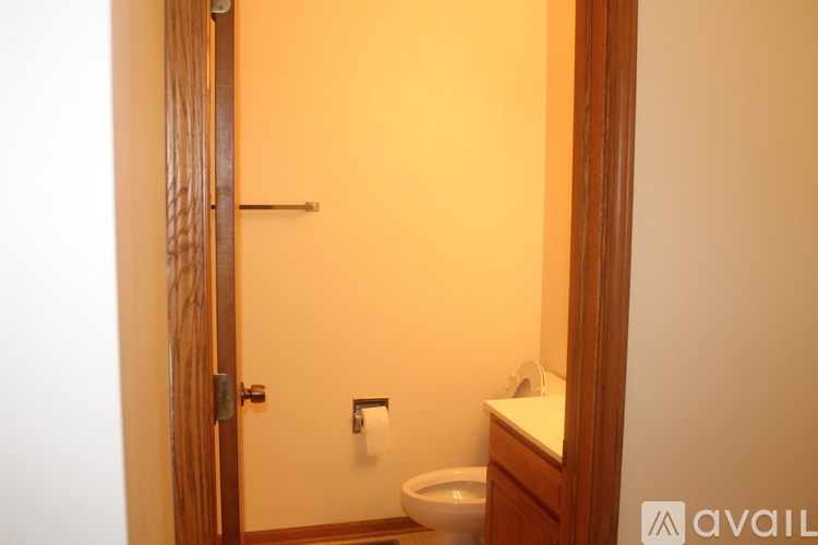 Gettysburg St 3 Beds Condo for Rent - Photo gallery 5