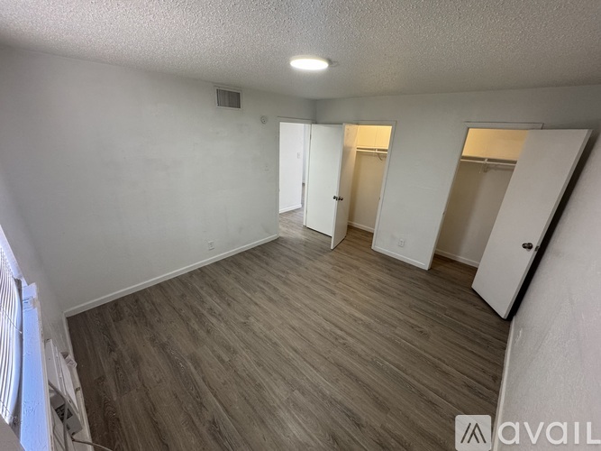 1101 West Sherer Street 1 Apartment for Rent - Photo gallery 5