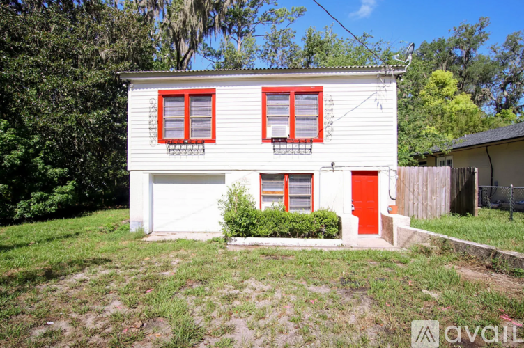 9924 Sunset Dr 3 Beds Single Family Home for Rent - Photo gallery 2