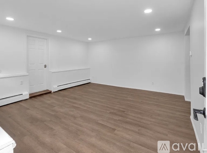 173 Paterson Ave 2 Beds Apartment for Rent - Photo gallery 2