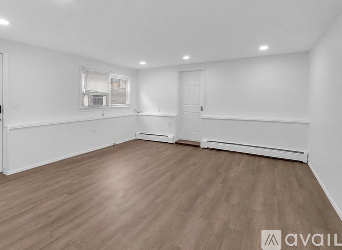 173 Paterson Ave 2 Beds Apartment for Rent - Photo gallery 3