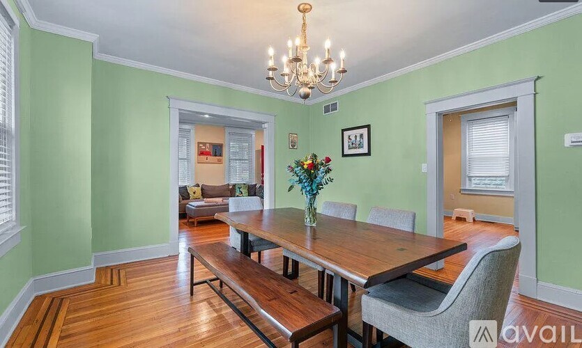 3013 Harview Avenue 3 Beds Single Family Home for Rent - Photo gallery 3