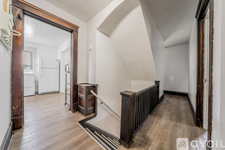 14520 Bayes Ave 3 Beds Single Family Home for Rent - Photo gallery 4