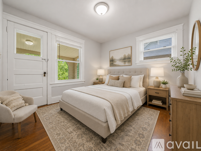 14520 Bayes Ave 3 Beds Single Family Home for Rent - Photo gallery 5