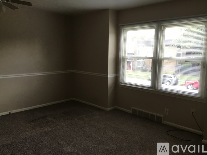 2064 Regency Rd 1 Apartment for Rent - Photo gallery 2