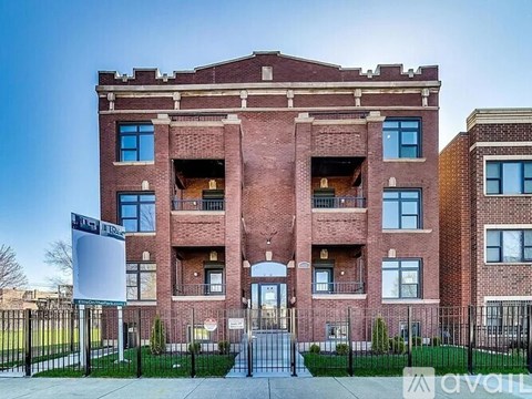 6409 South Ellis Avenue 2 Beds Apartment for Rent