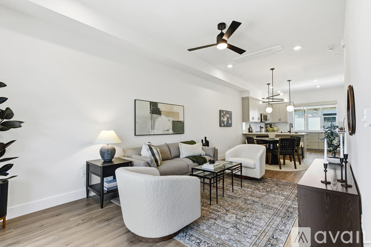 883 Campus Commons Road 2 Beds Townhouse for Rent - Photo gallery 5