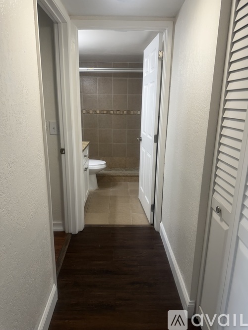 7710 Northwest 50th Street 1 Apartment for Rent - Photo gallery 1