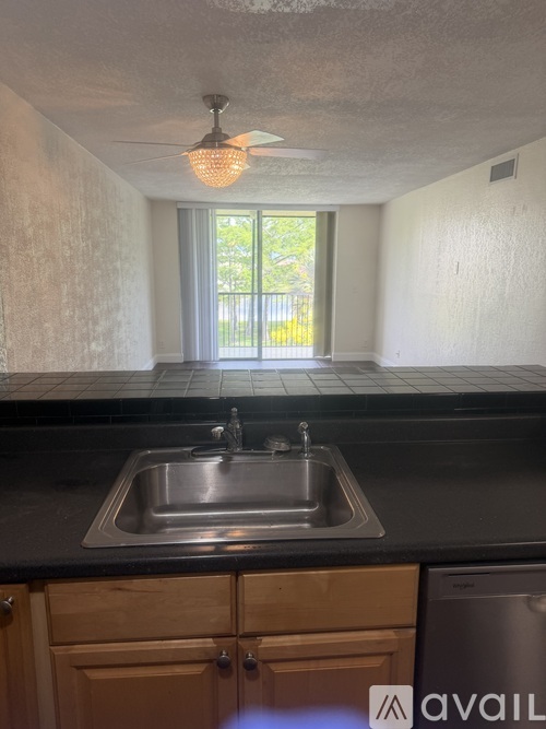 7710 Northwest 50th Street 1 Apartment for Rent - Photo gallery 2