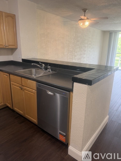 7710 Northwest 50th Street 1 Apartment for Rent - Photo gallery 3