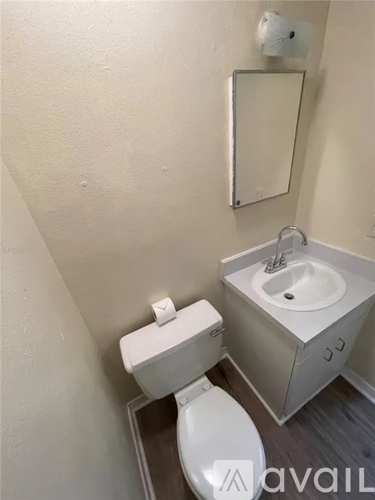 8213 North 12th Street 2 Beds Single Family Home for Rent - Photo gallery 1