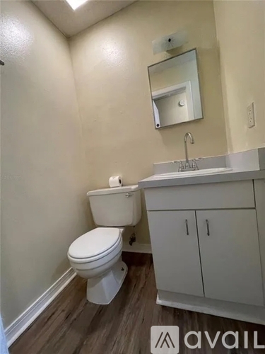 8213 North 12th Street 2 Beds Single Family Home for Rent - Photo gallery 2